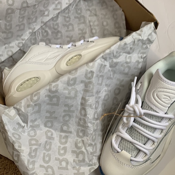 Reebox Question Low - Picture 6 of 7